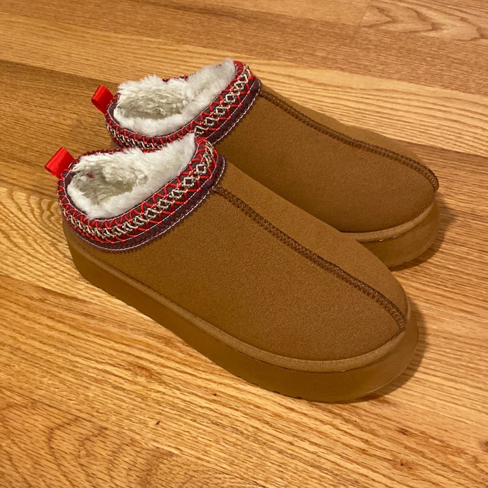 Platform slippers